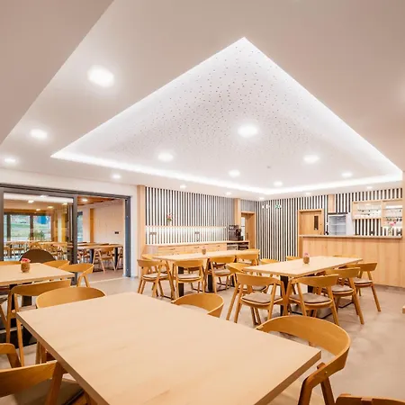 Mlynicka Zahrada 4* Cervena Voda