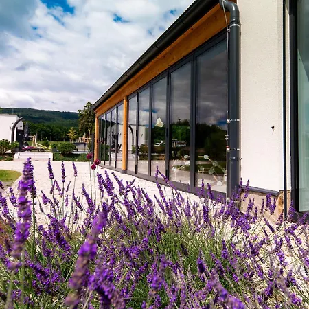 Mlýnická Zahrada Hotel